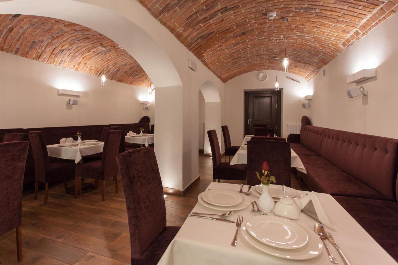 Bed & Breakfast Dom Goscinny Agh 